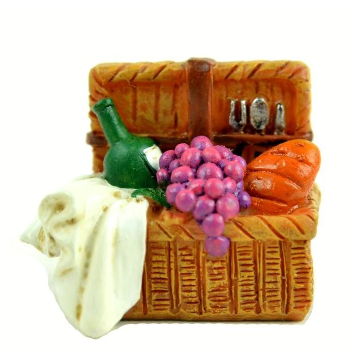 Miniature Picnic Basket 1.75"