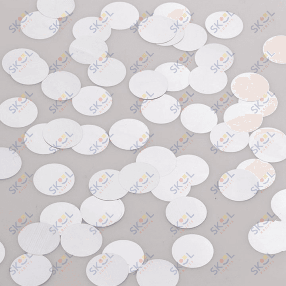 Round Metallic Confetti 3/4" Silver