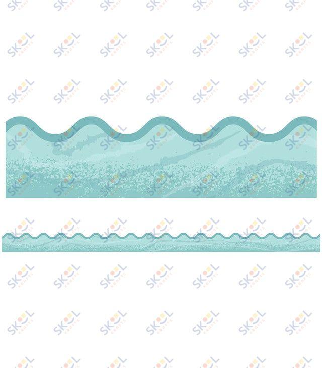 Blue Woodgrain Scalloped Bulletin Board Borders