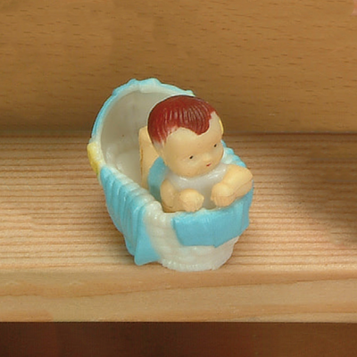 Baby Sitting on Basket 2.25" 12/pk