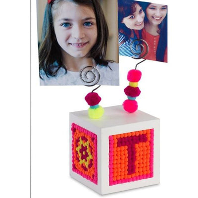 PompomArt Photo Stand