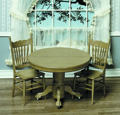 Round table with 2 chairs miniature