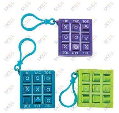 Plastic Tic-Tac-Toe Games with Clip 12/pk.